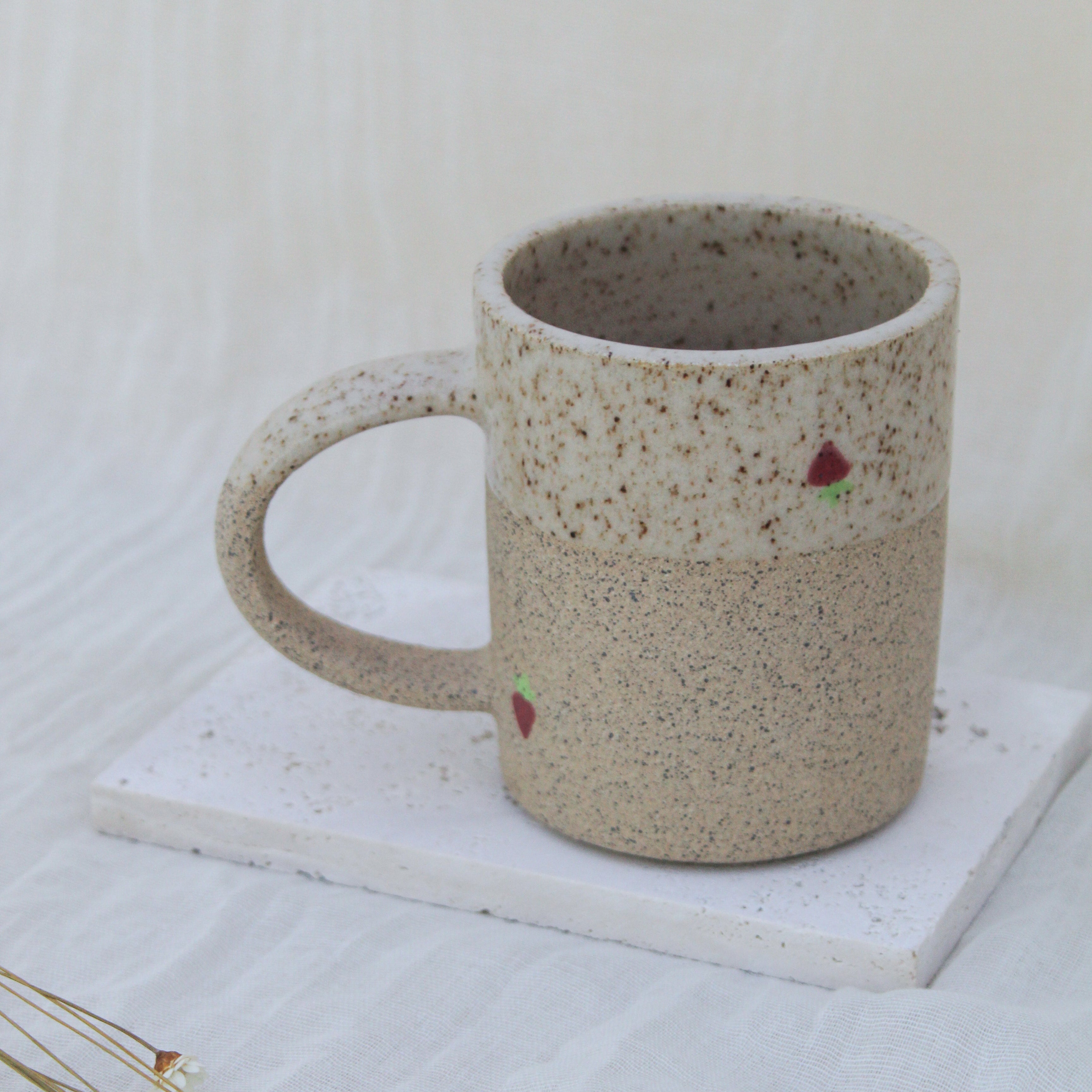 Fraise Shortie Mug