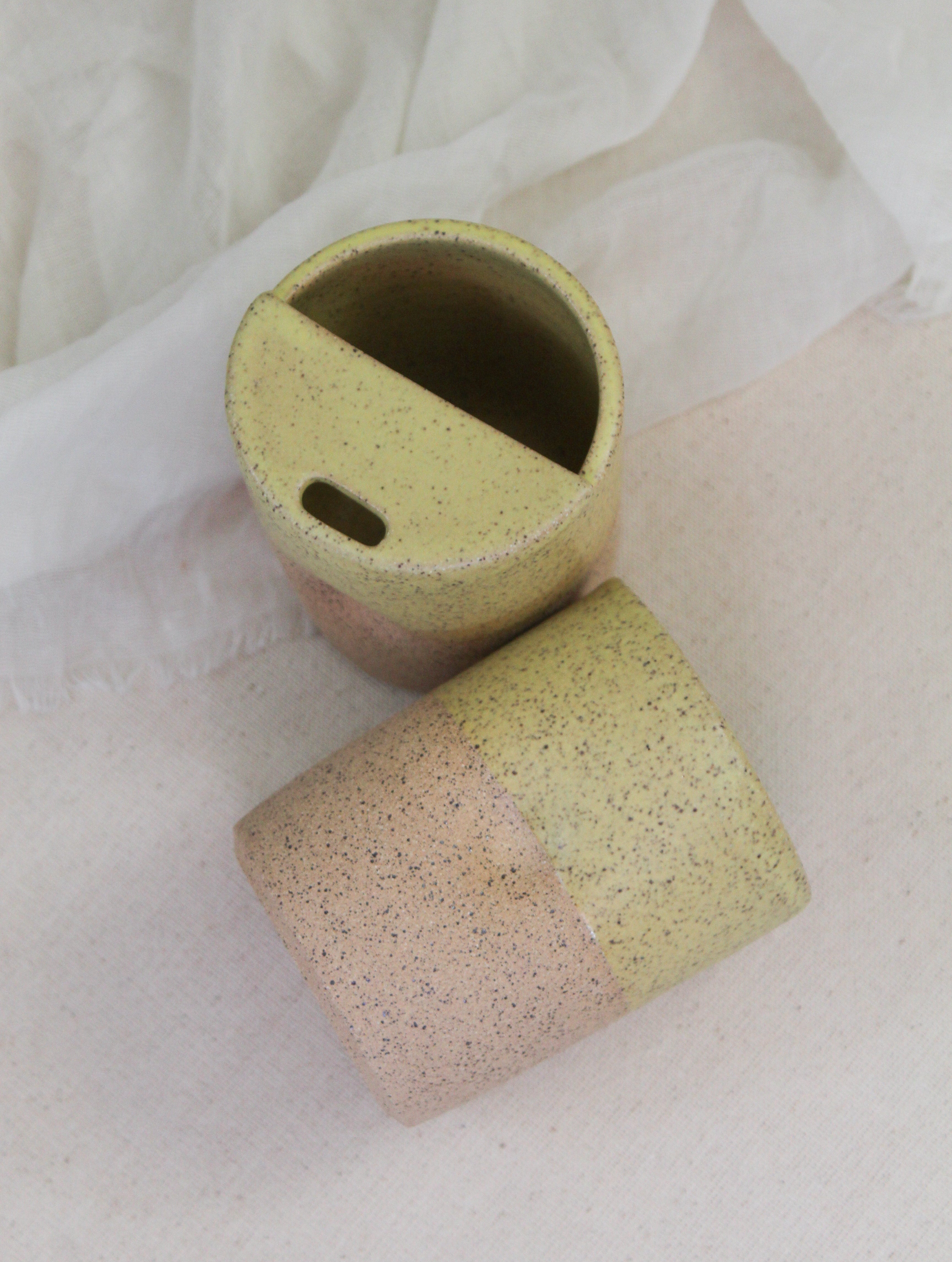 On The Go Shortie Cup in Lemon