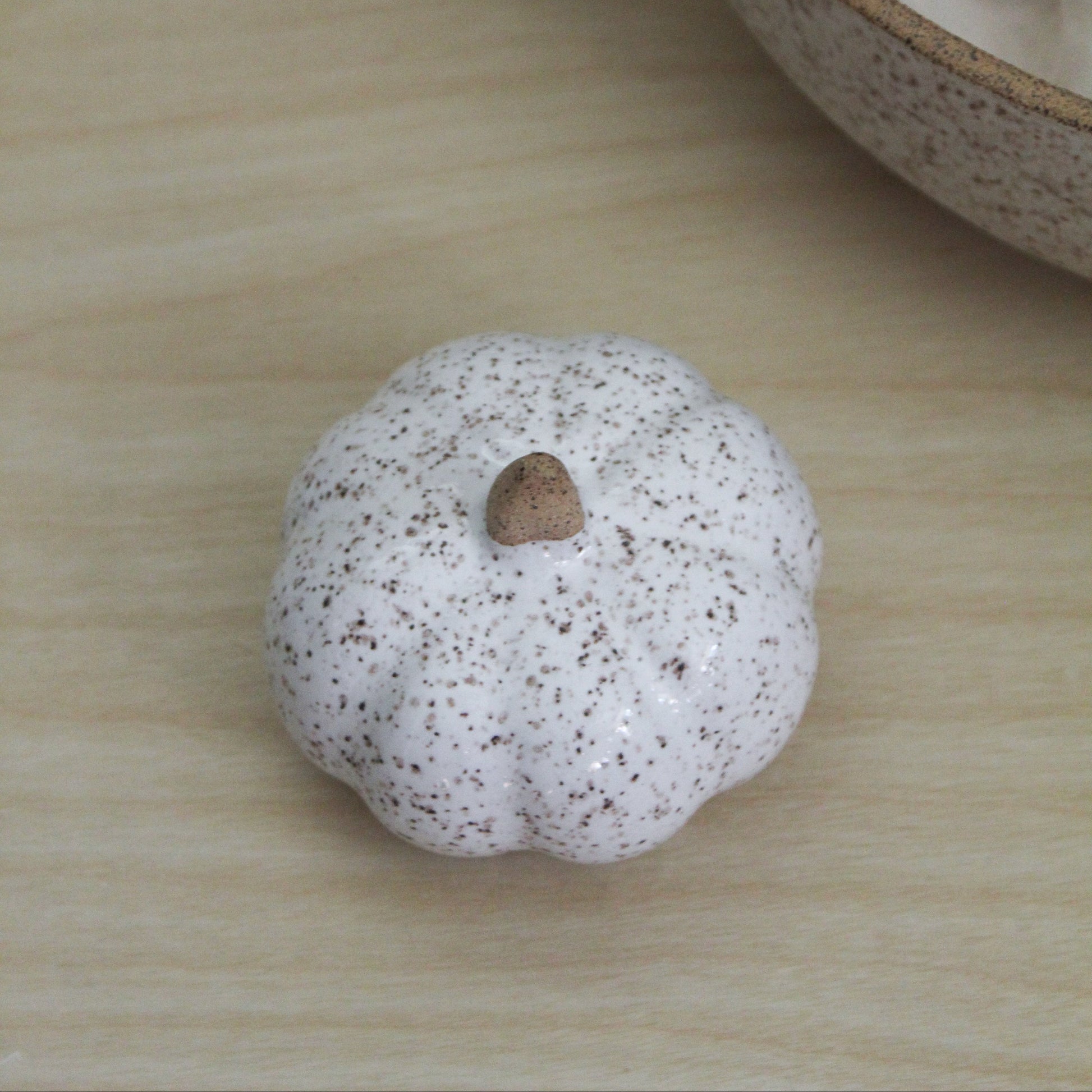 Bright White Pumpkin